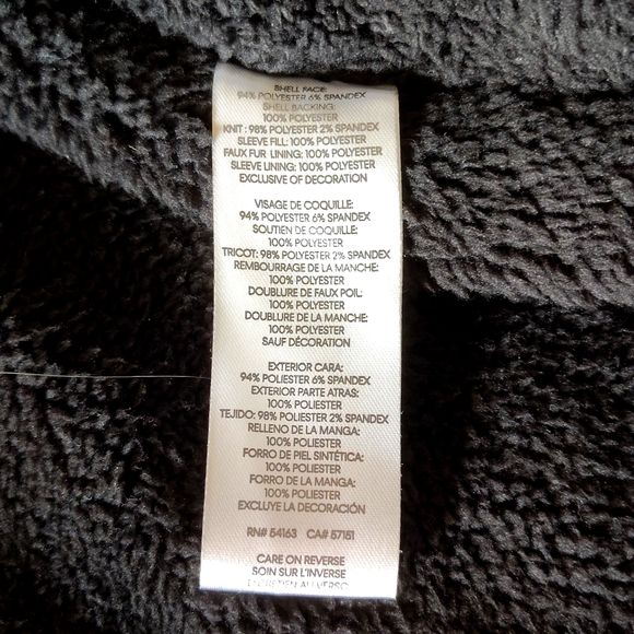 Basic Black Coat - Picture 8 of 8